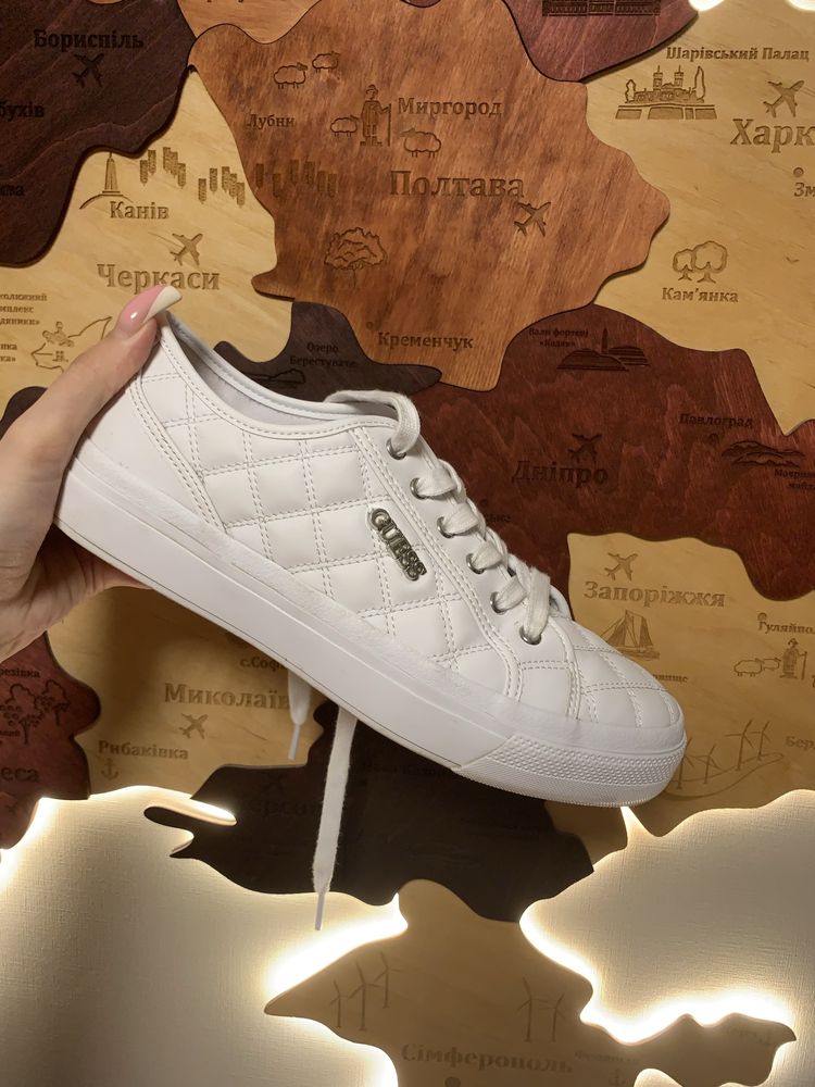 Кеди guess білі оригінал