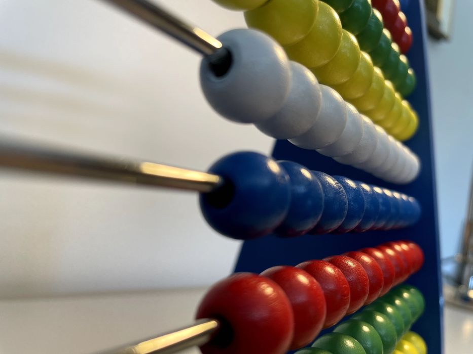 Brinquedo - Ábaco Educativo em Madeira – Como Novo!