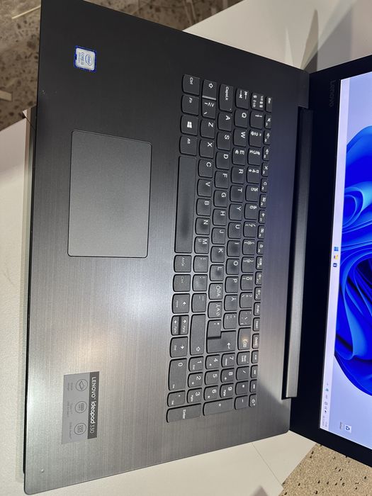 Lenovo ideapad 330-17 ikb