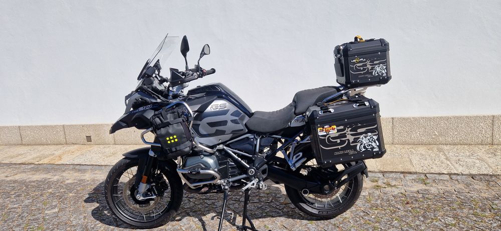 Bmw gs 1200 adventure triple black