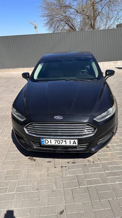 Ford fusion 2014 рік (газ/бензин)
