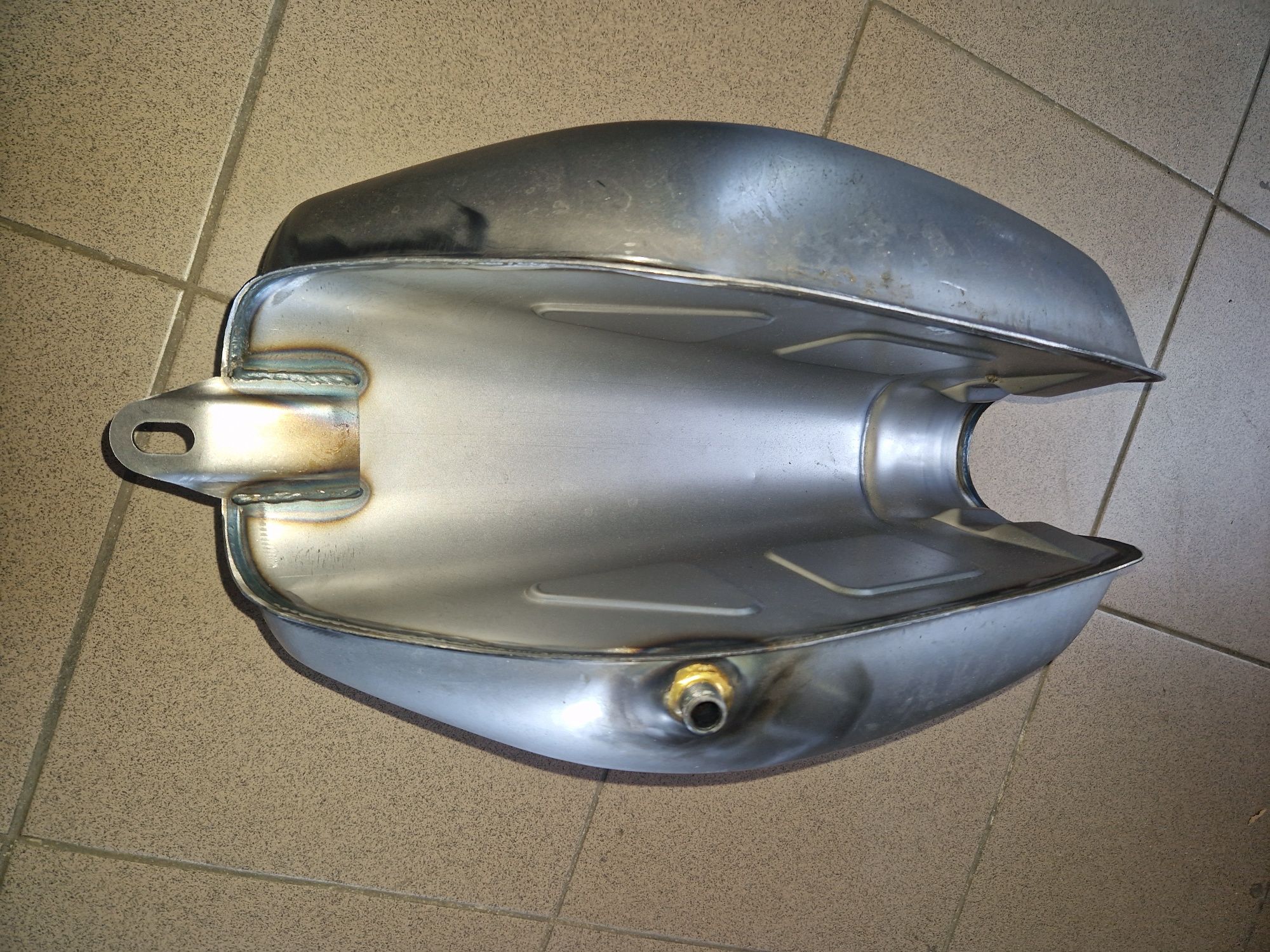 Fabrycznie nowy zbiornik paliwa bak Simson s51 pl