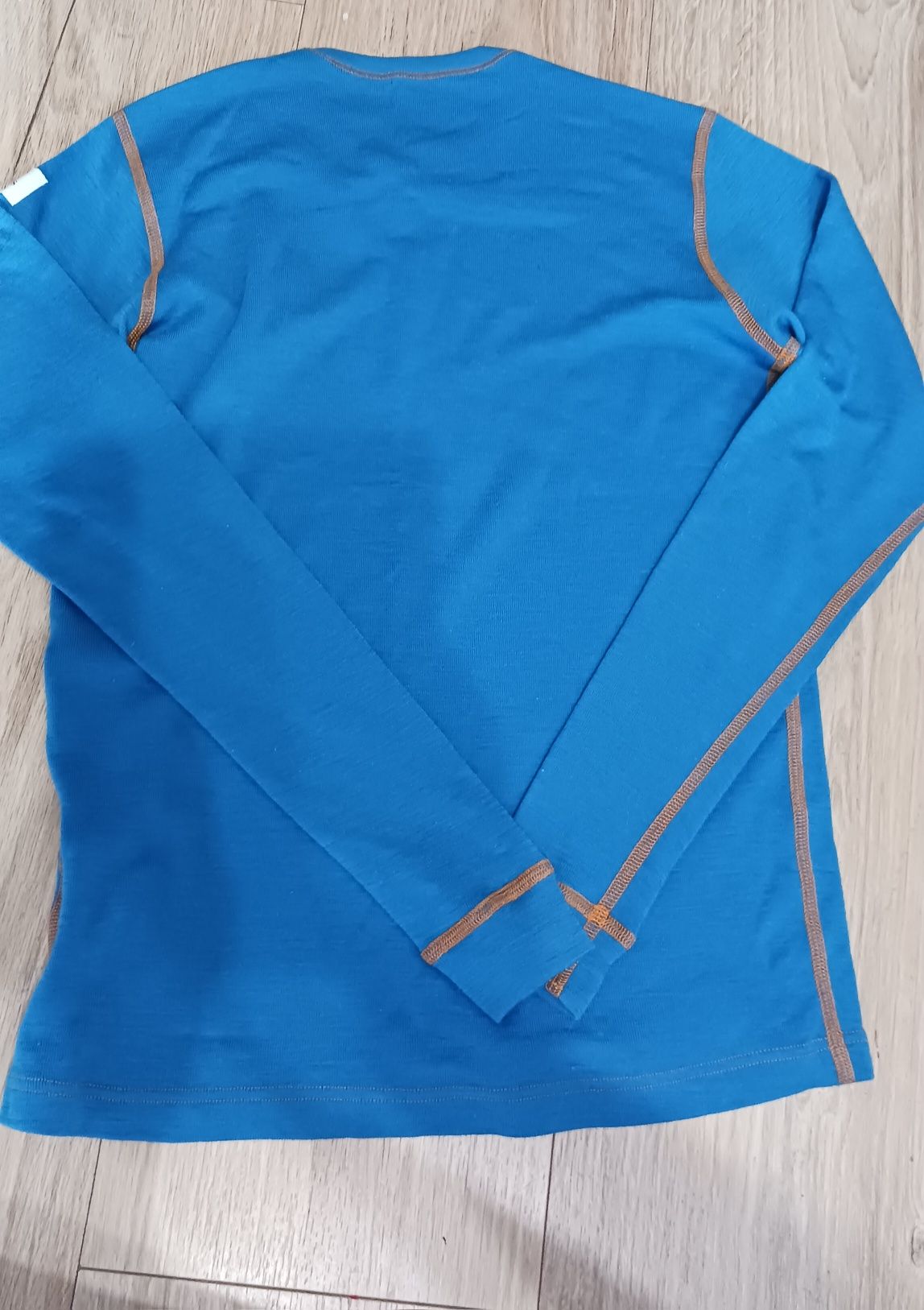 Bluzka Janus termiczna 100% merino. Budżet.