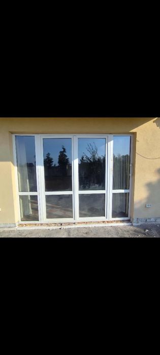 Sprzedam okno balkonowe