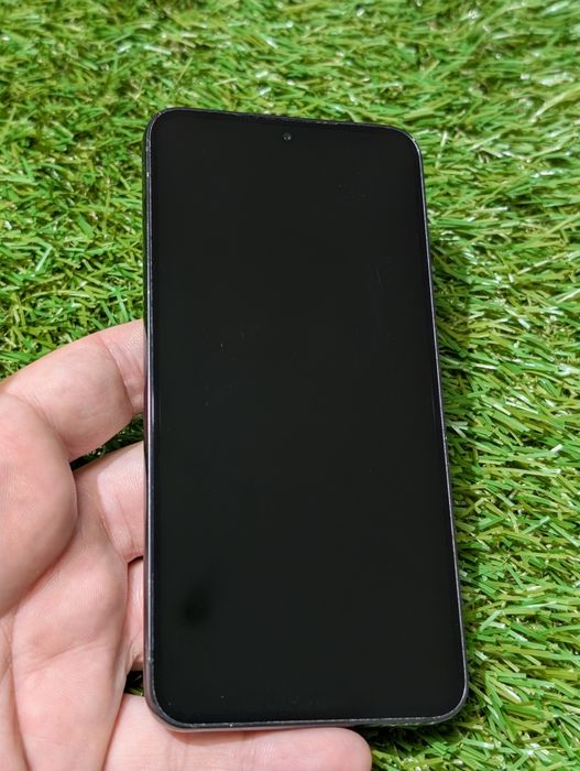 Samsung galaxy S23 (19615) 8/128GB Neverlock