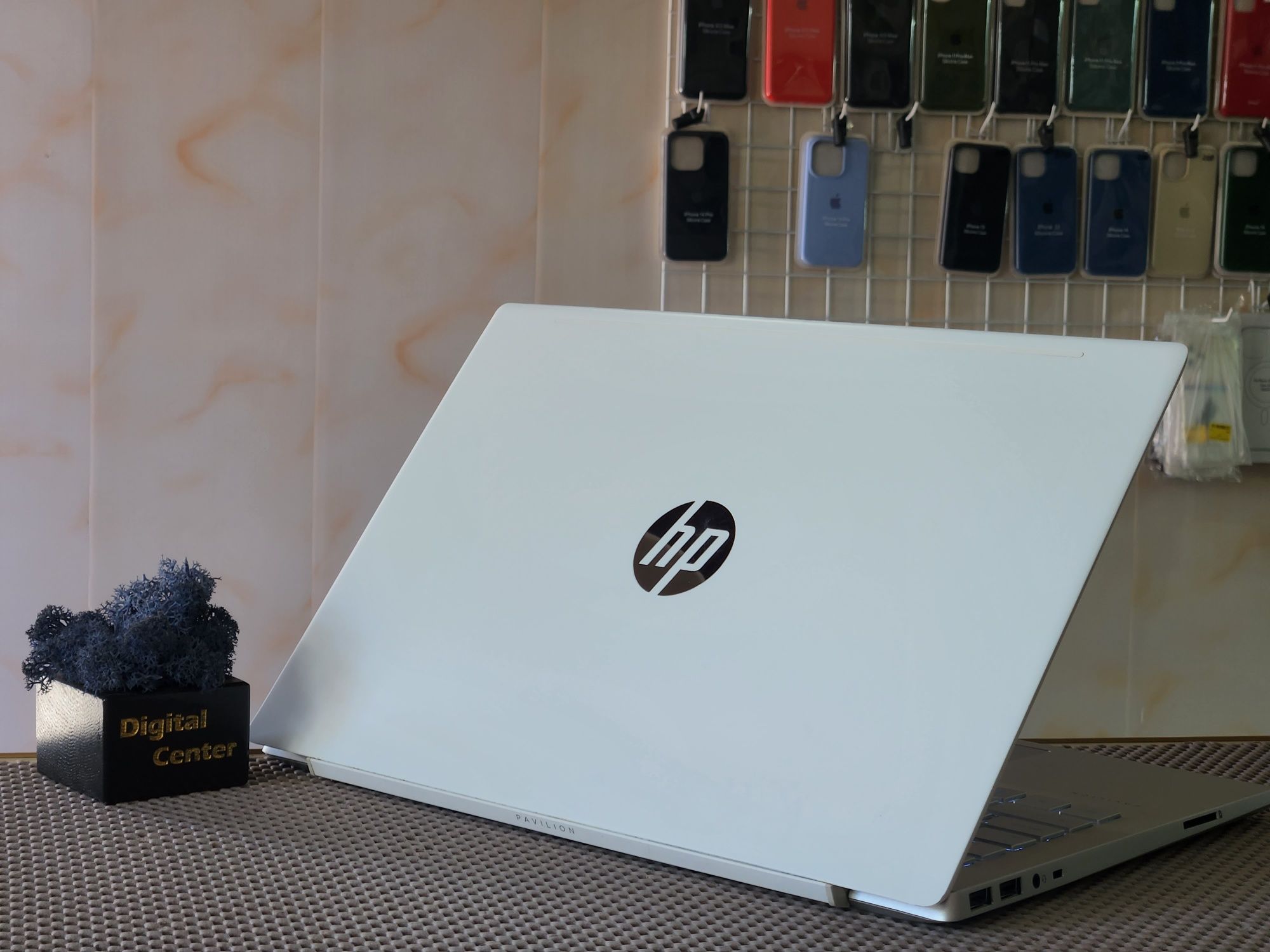Ноутбук HP Pavilion 14 Full HD / I5-1035G1 / 8GB/ 256GB