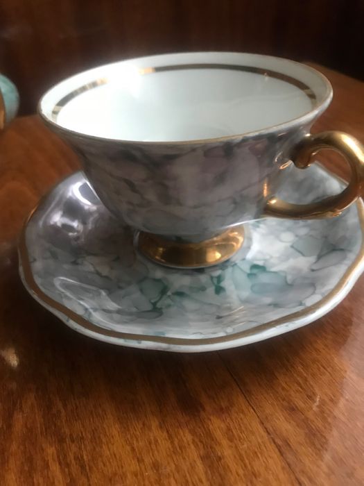 Кавовий сервіз на 6 персон.