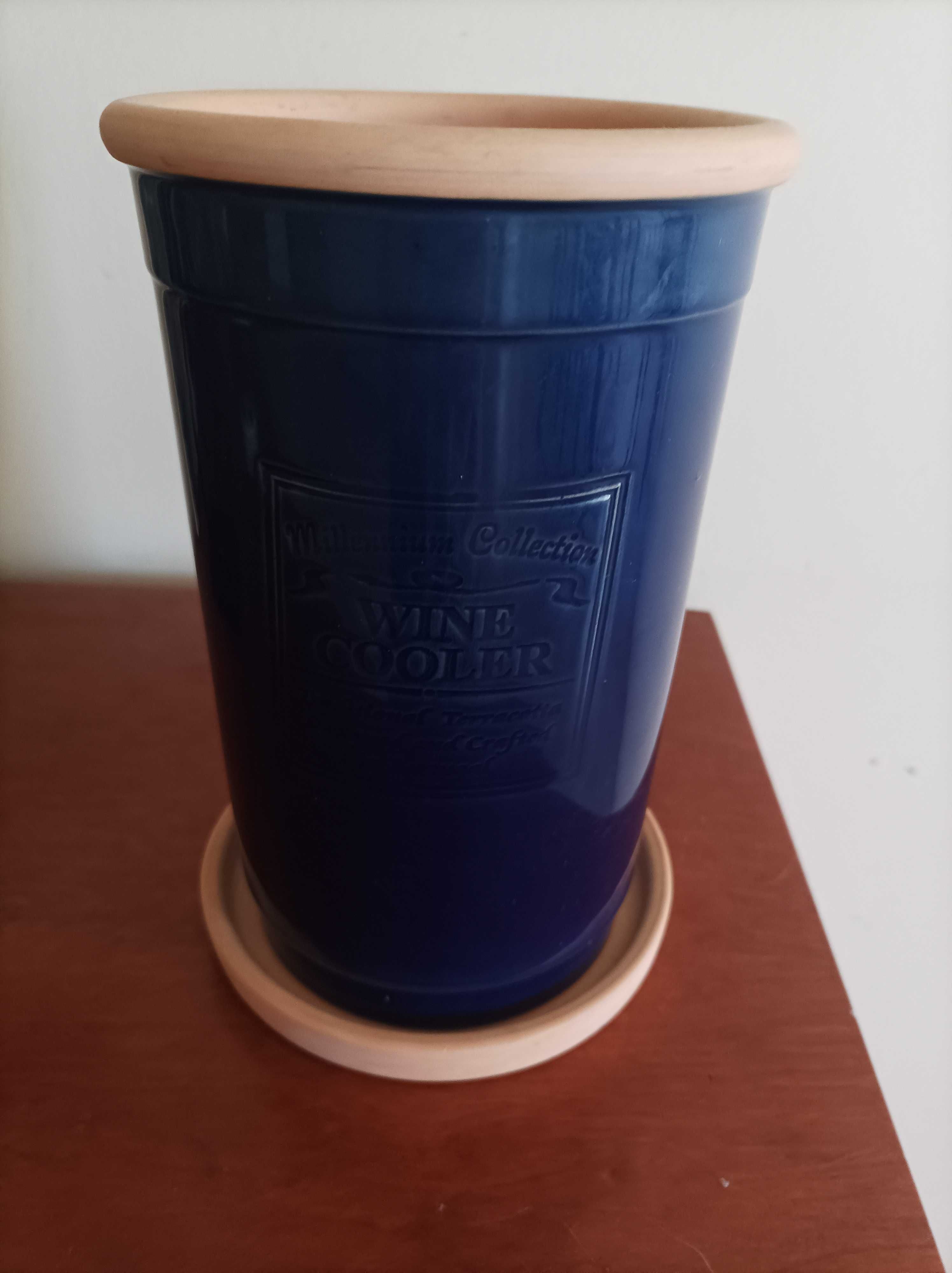 Wine cooler azul