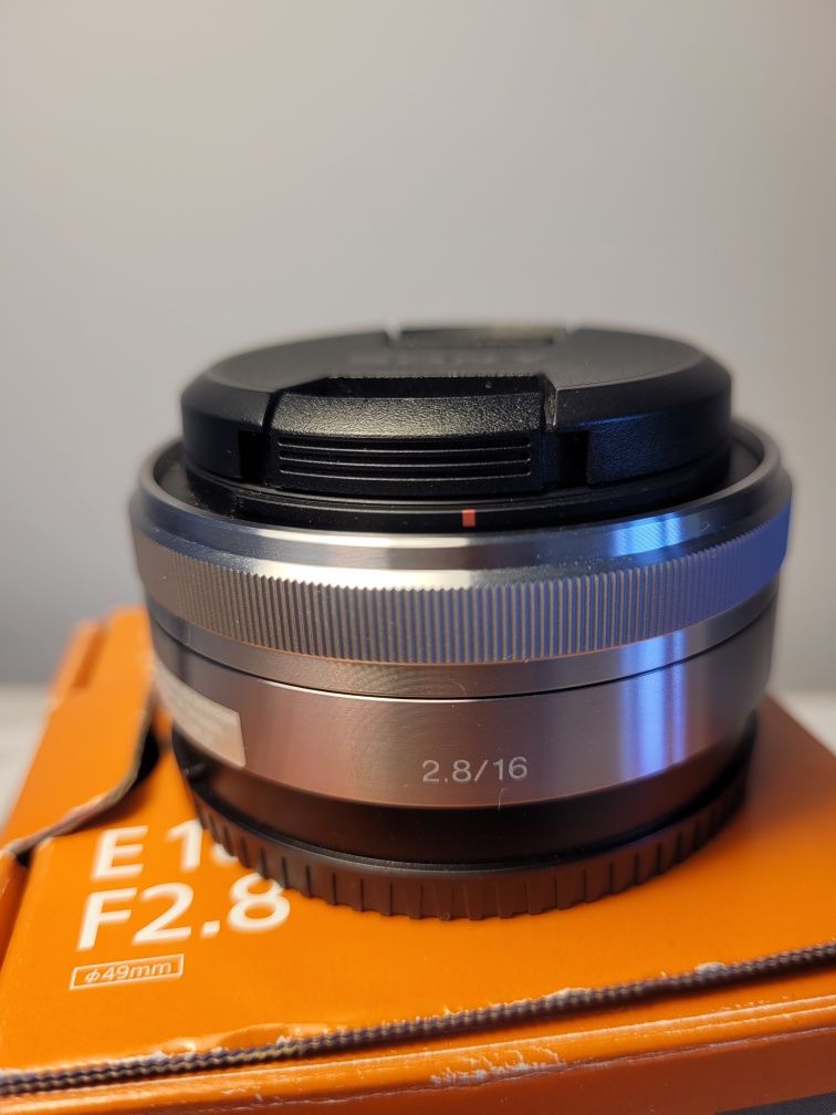 Obiektyw Sony E 16mm f2.8 jak nowy