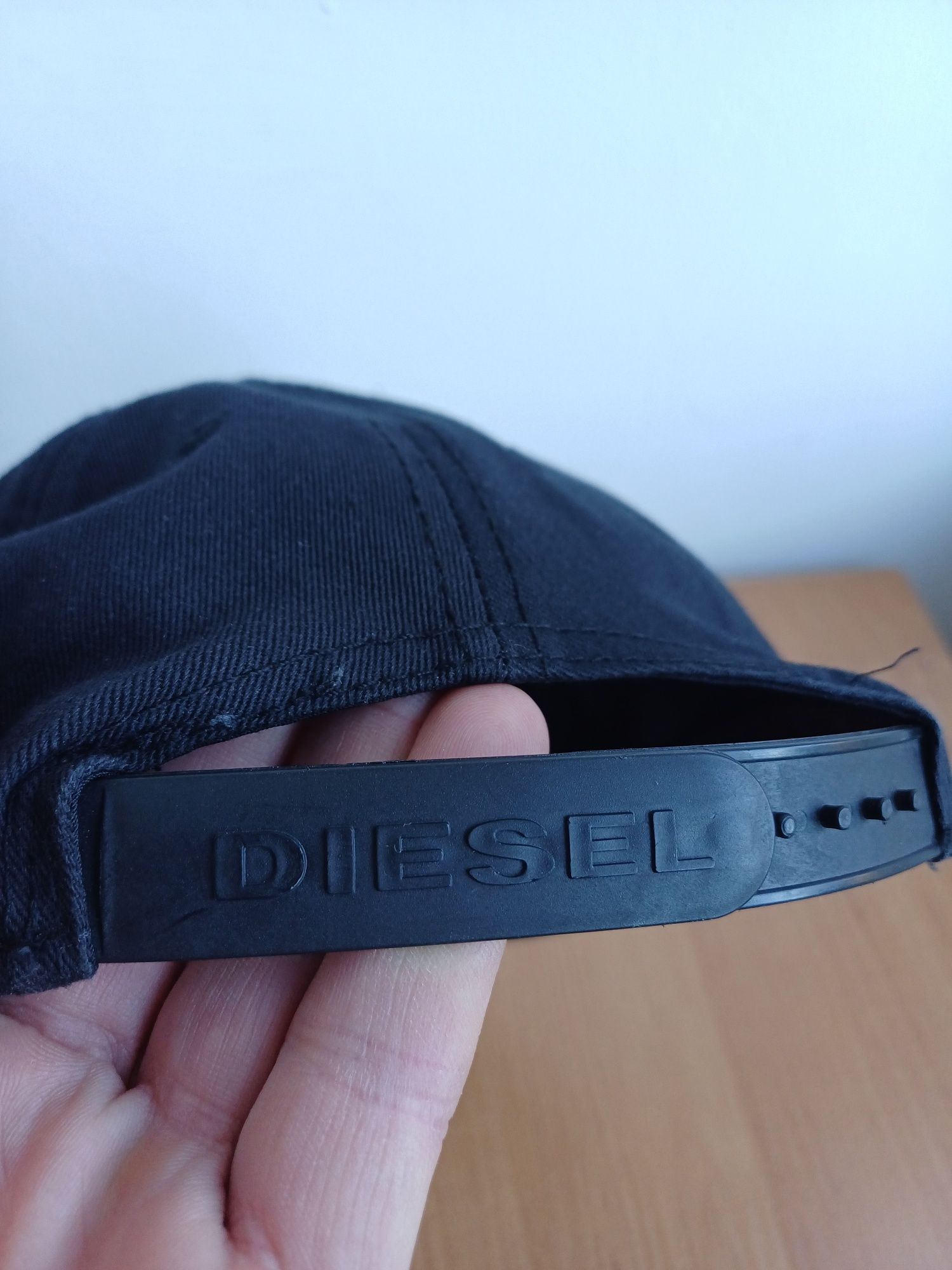 Детская кепка снепбек DIESEL (оригинал) максимум 55 см