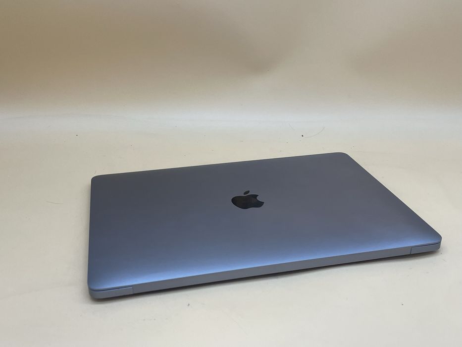 Macbook air 2020 m1 як не робочий