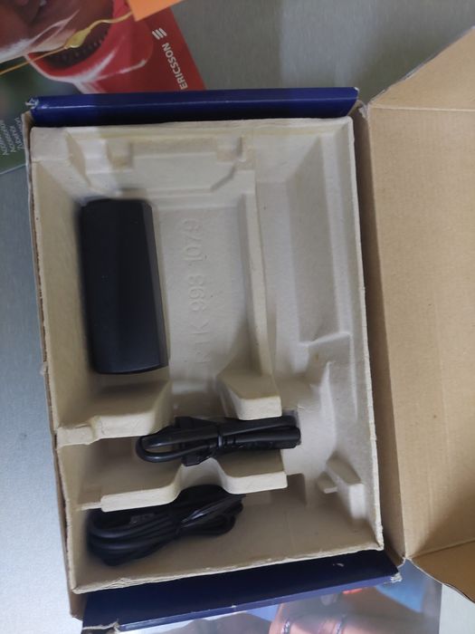 Telefone ericksson na caixa vintage telemóvel