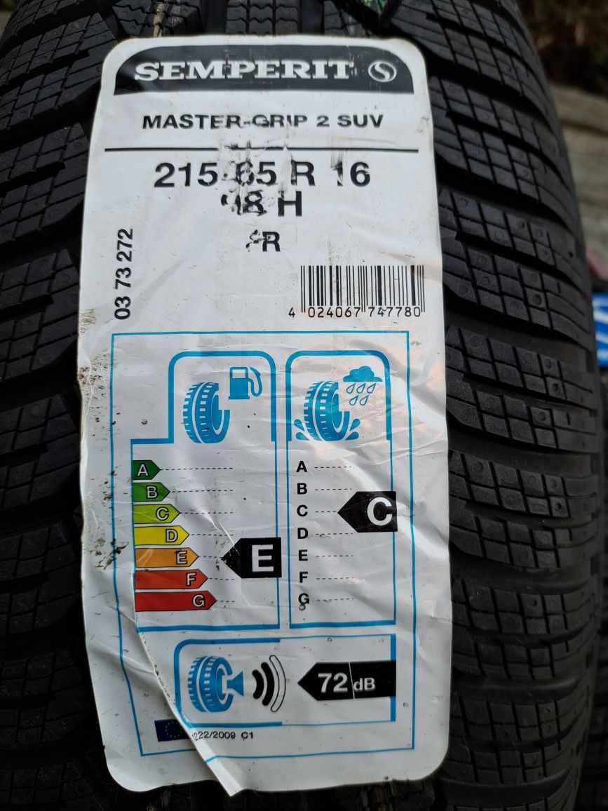 4 Opony NOWE zimowe 215/65 R16 Semperit Montaż i wyważanie Gratis!