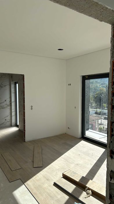 Construtor civil de alto nível