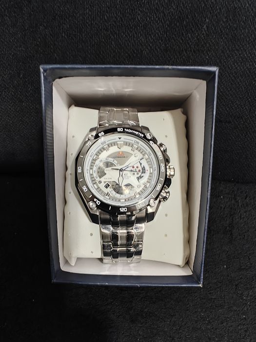 Zegarek Casio Edifice red bull