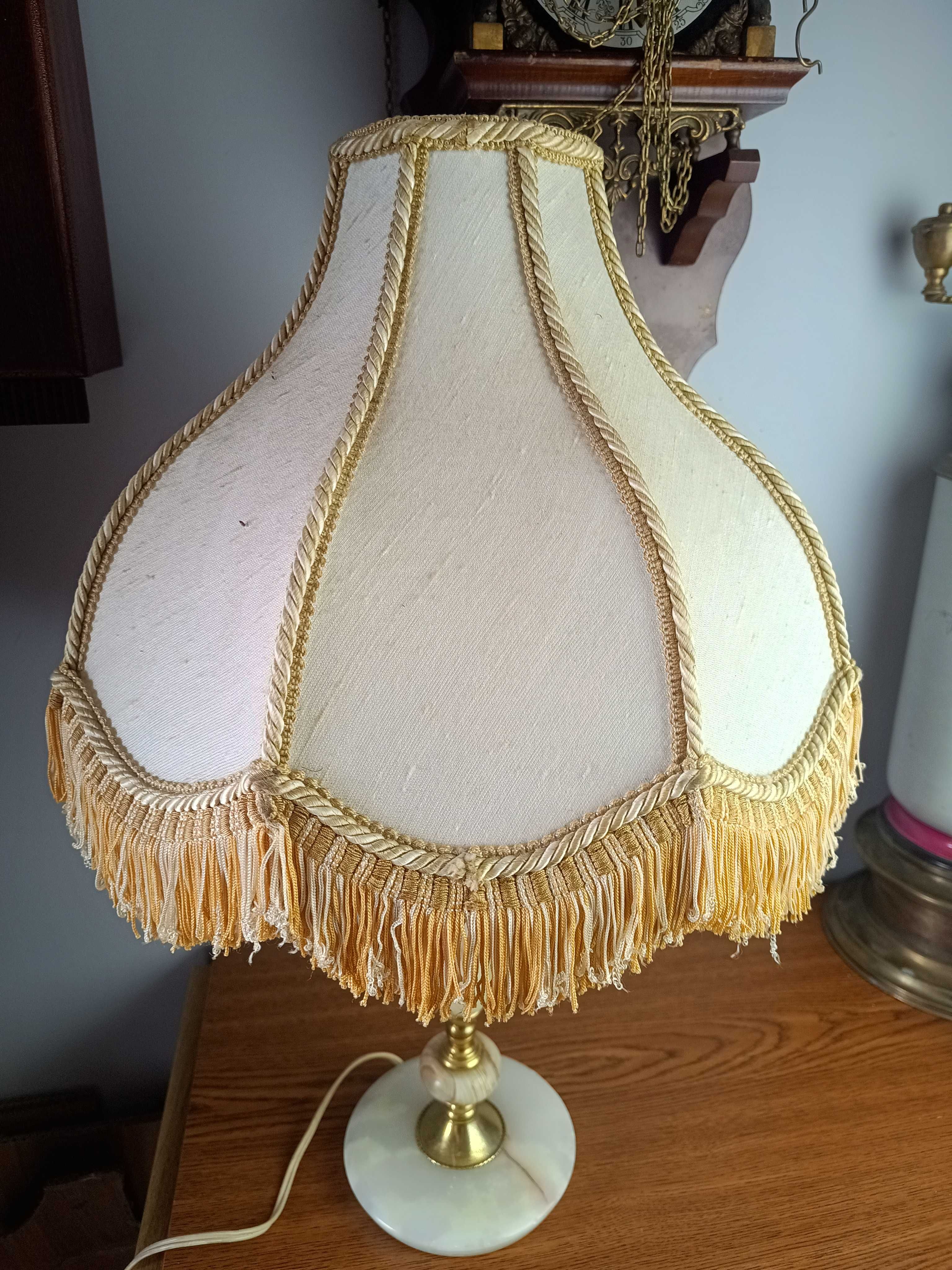 Lampa stojąca, onyks