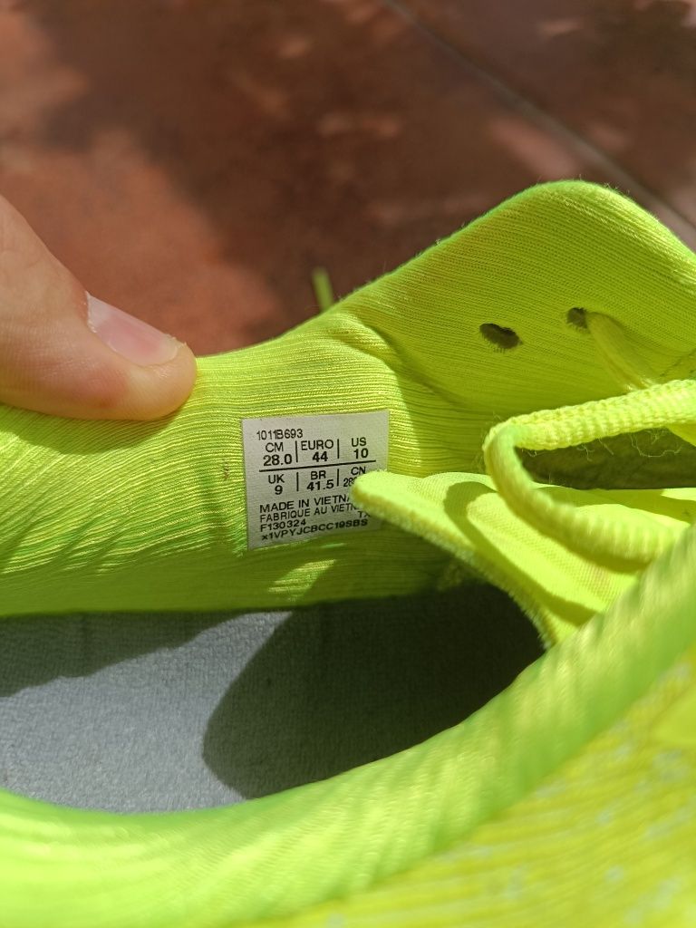 Asics Novablast 4