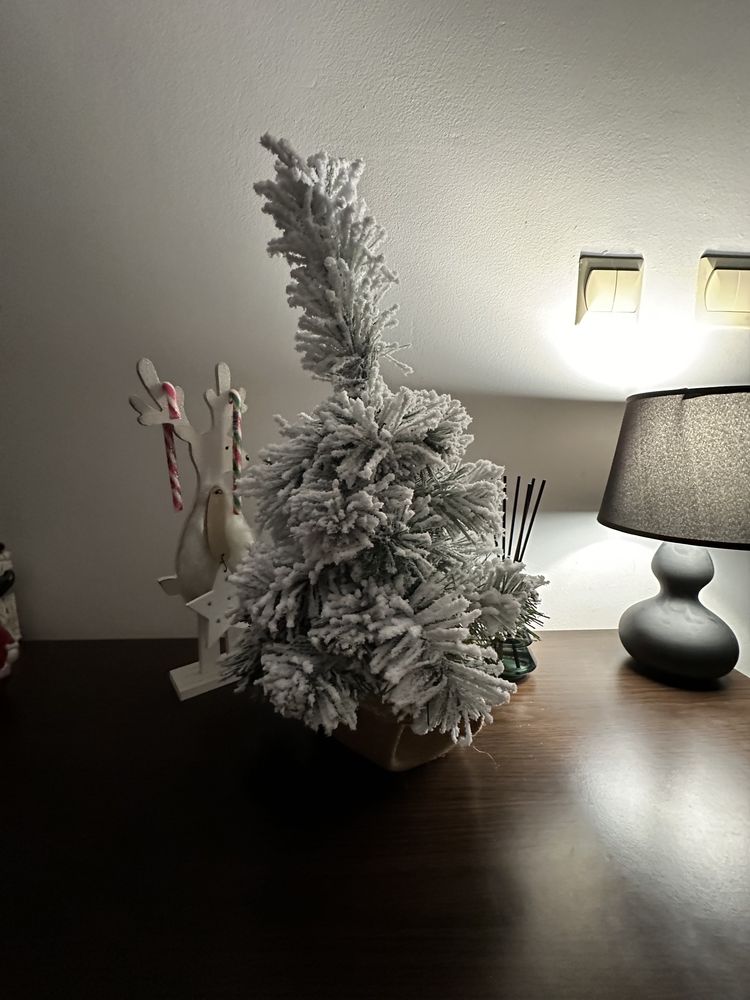 Mini choinka ośnieżona z jutą 50 cm HIT GĘSTA
