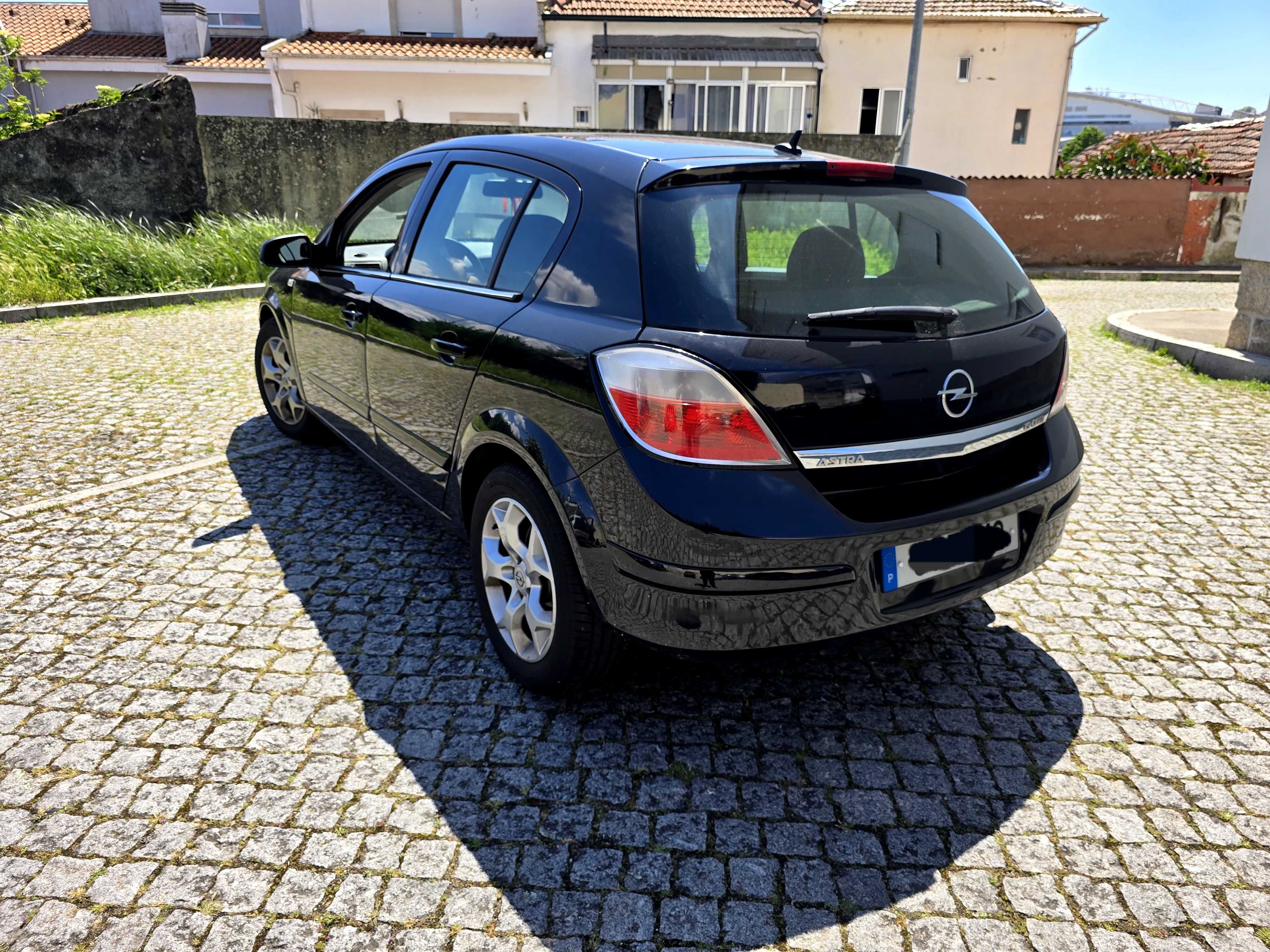 Opel Astra 1.9 CDTI