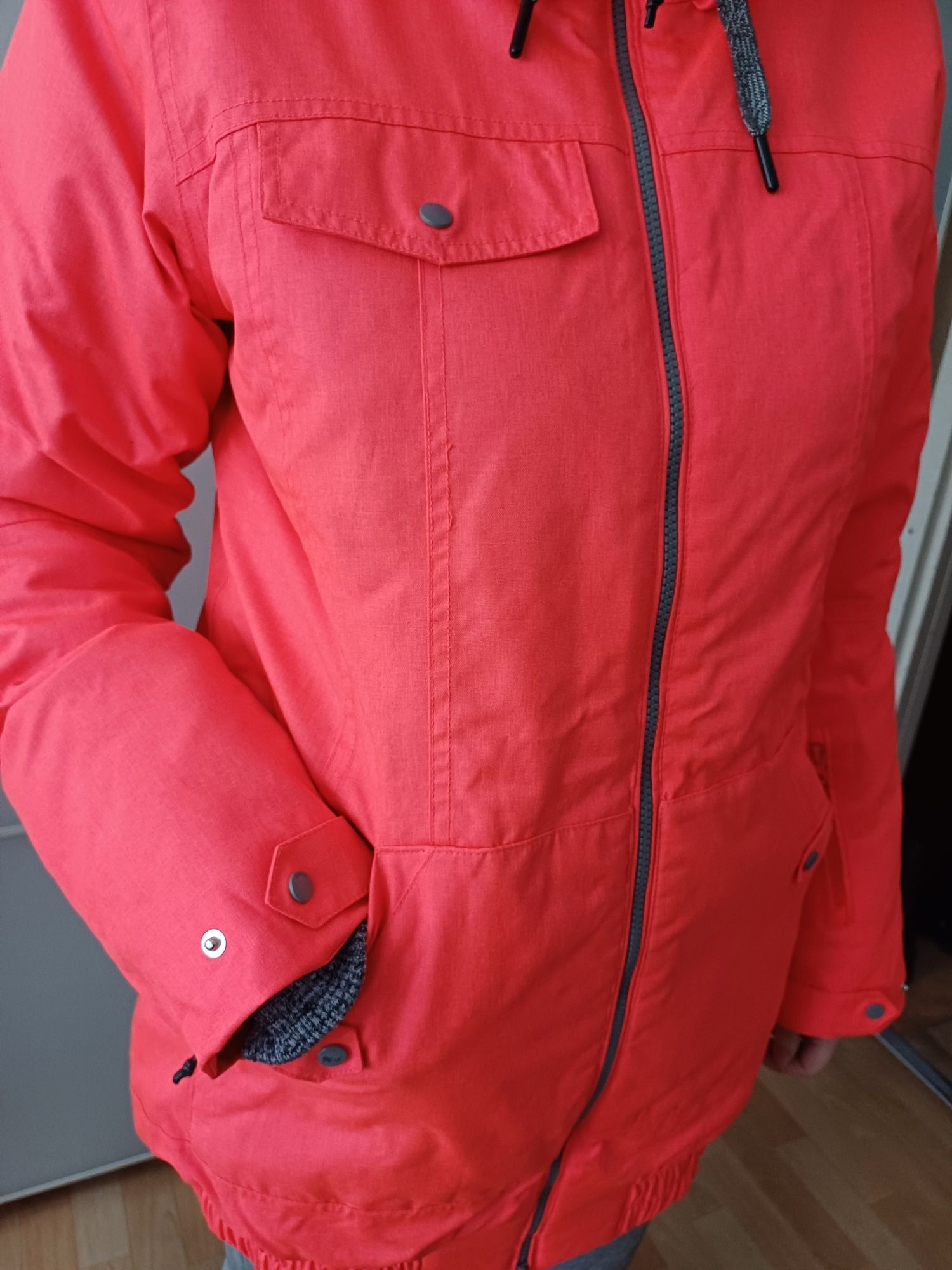 Kurtka na snowboard Cropp, roz. M/L fluo, jak nowa
