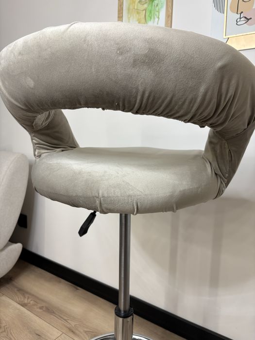 Choker/ fotel makijazowy