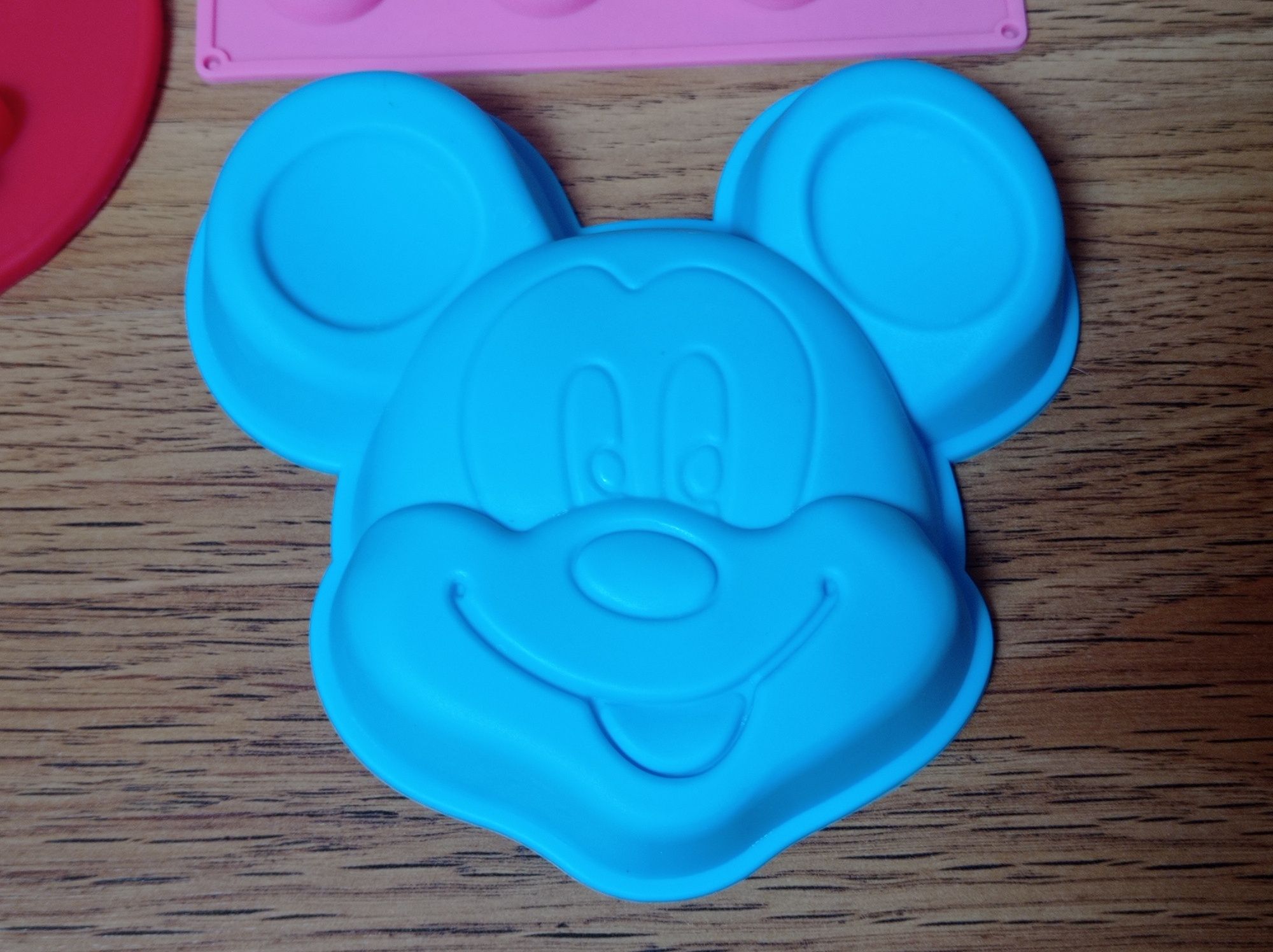 Conjunto 5 formas silicone Disney Mickey Minnie cão pluto pateta pato