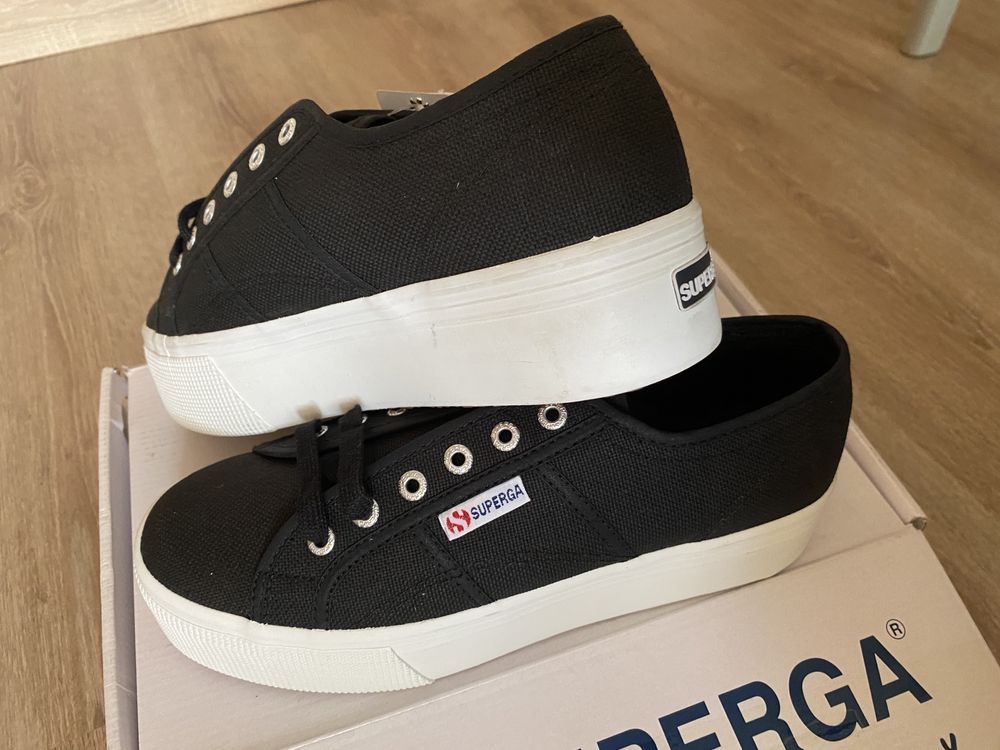 Superga tenisowki na grubej podeszwie 41