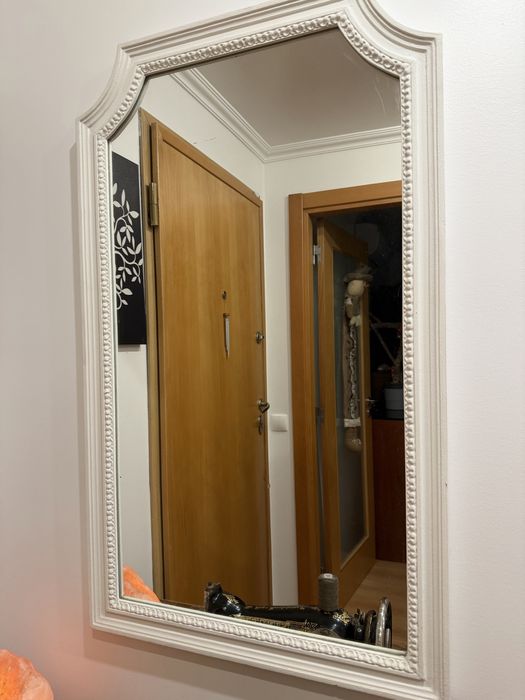 Credência maciça com mármore rosa e espelho (mesa entrada)