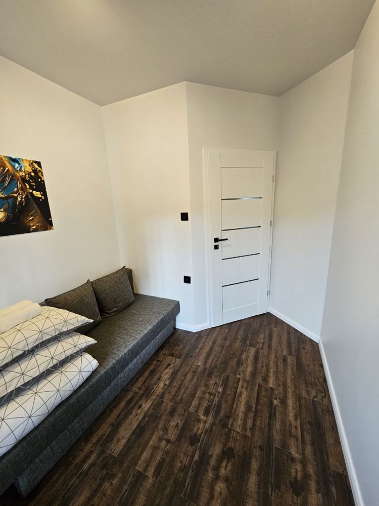 Duży 3 pokojowy apartament wynajem na doby - Centrum miasta - max 8 os