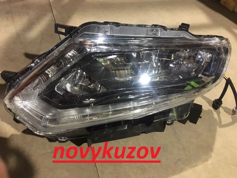 Капот  с герметиком Nissan Rogue Рог USA X-Trail T32 Рог T32 Х-Трейл