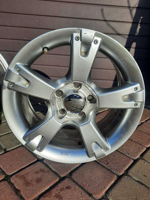 литі диски 7Jx16 ET 35  5x114.3