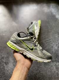 Чоловічі кросівки від Nike zoom Atlas