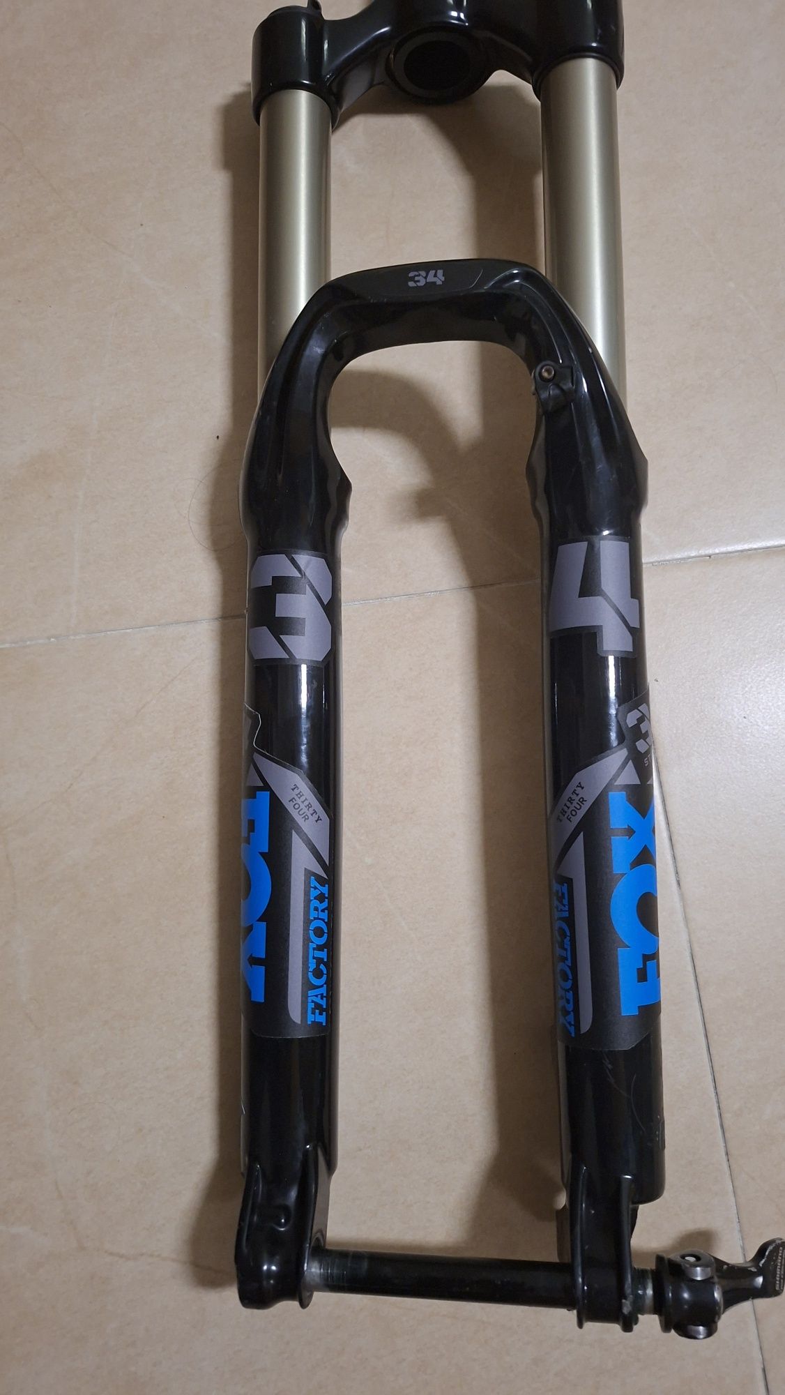Suspensão Fox 34 - 27,5 - 170mm