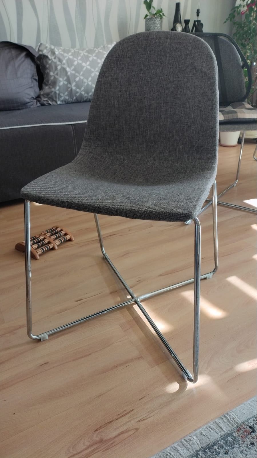 4 krzesla Jak nowe
