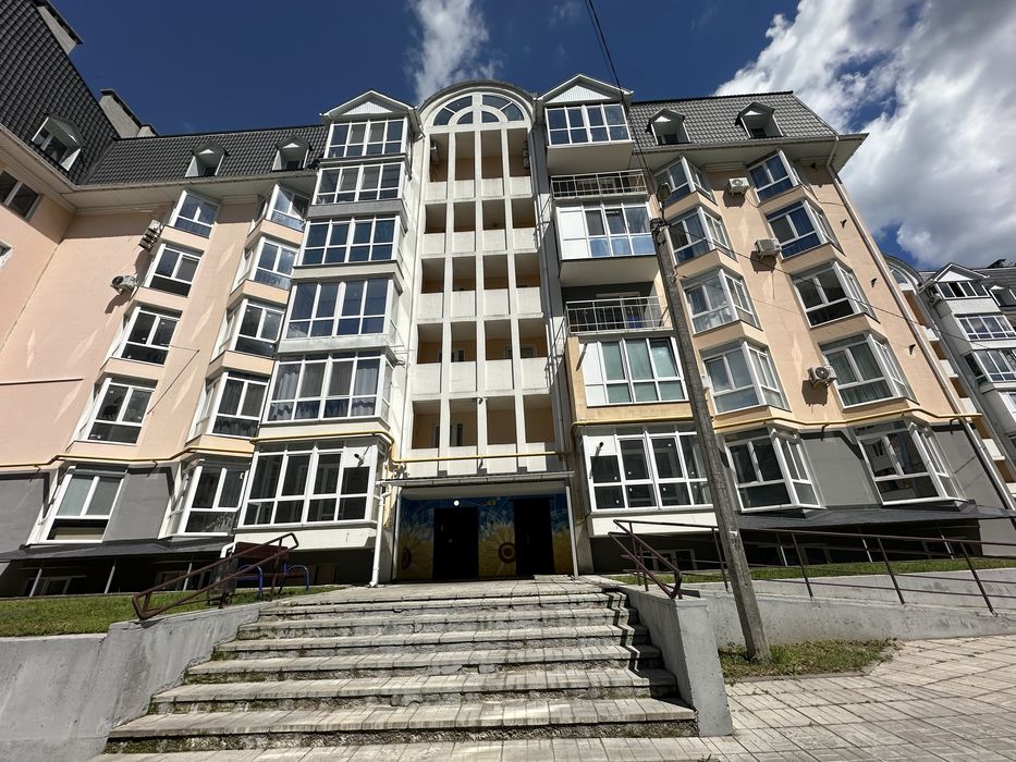 Продам 236 м кв Квартира Новобудова Еськова Простора Стрижень Видова