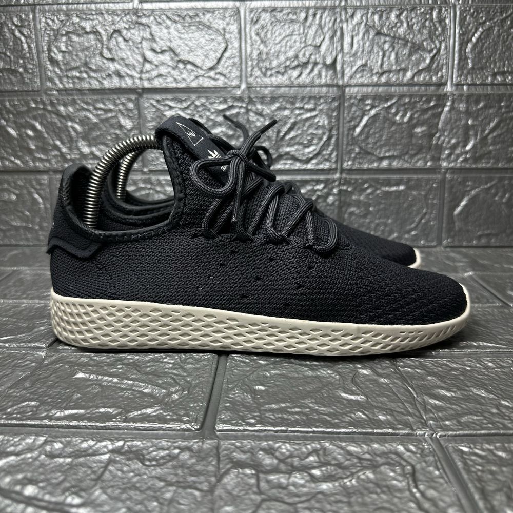 Жіночі кросівки Adidas x Pharell Williams Tennis HU ID7444