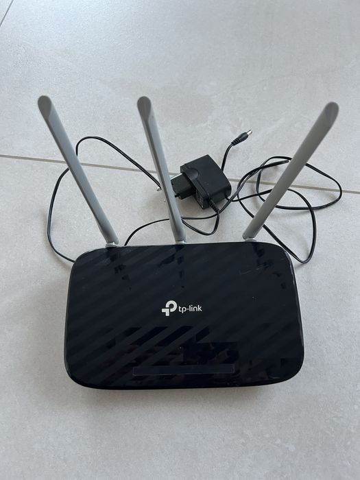 TP-link роутер.