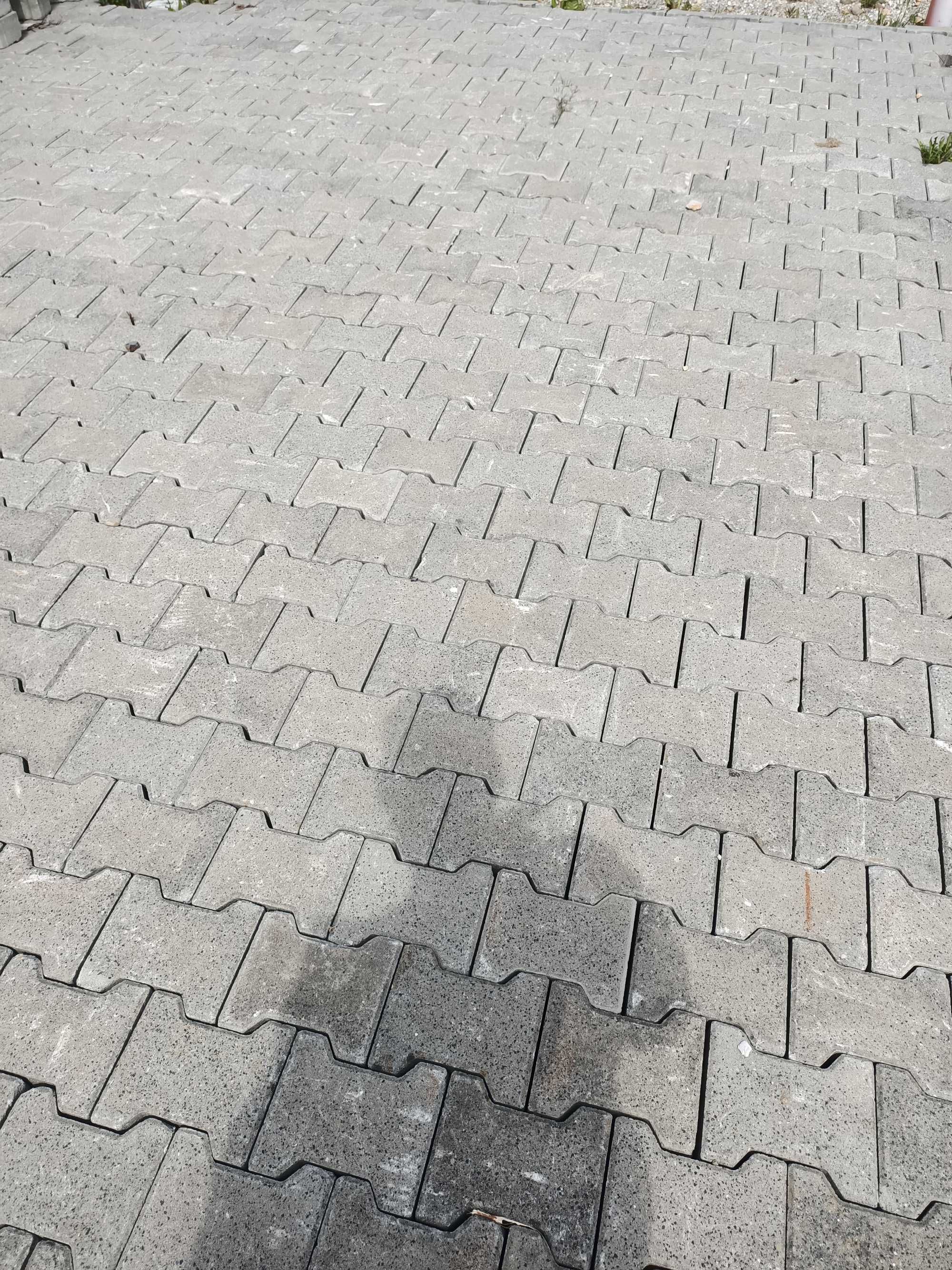Kostka behaton tetka 10cm okolo 70m2 uzywana