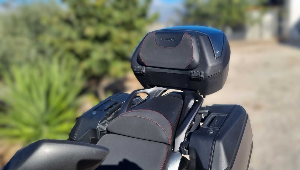Honda NT1100 - 11.000€ Como nova