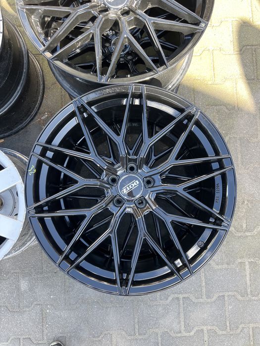 *Komplet alufelg 5x108 20”