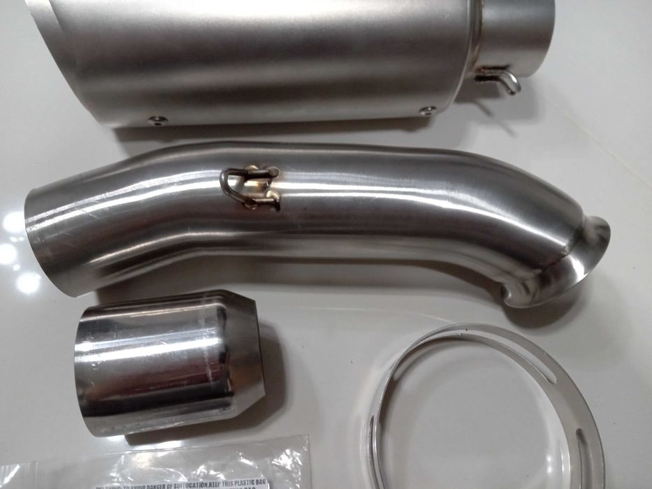 Komin z rurą do spalin