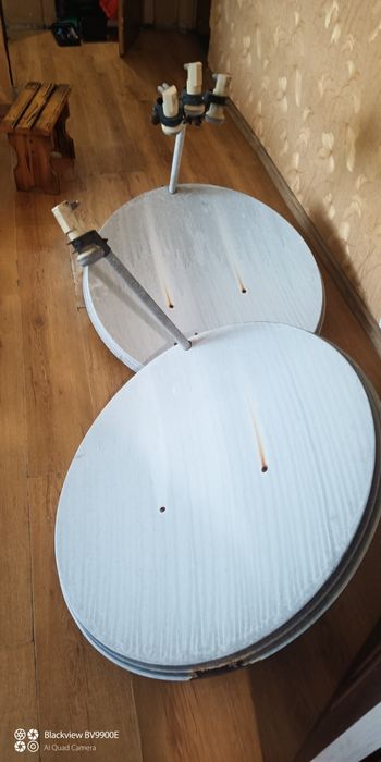 Спутниковые тарелки две штуки +два тюнера
