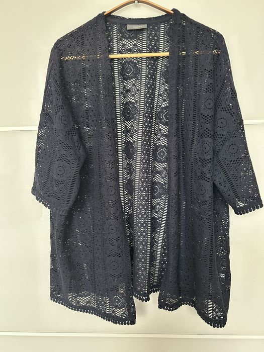 Ażurowa narzutka Yessica granatowa rozmiar M L Xl