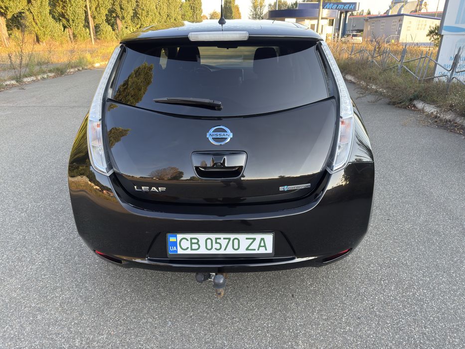 Nissan leaf 2016