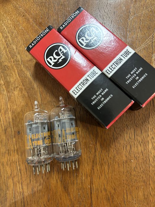 ECC82 12AU7 RCA lampy NOS USA