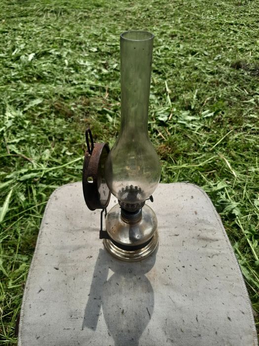 Stara lampa naftowa
