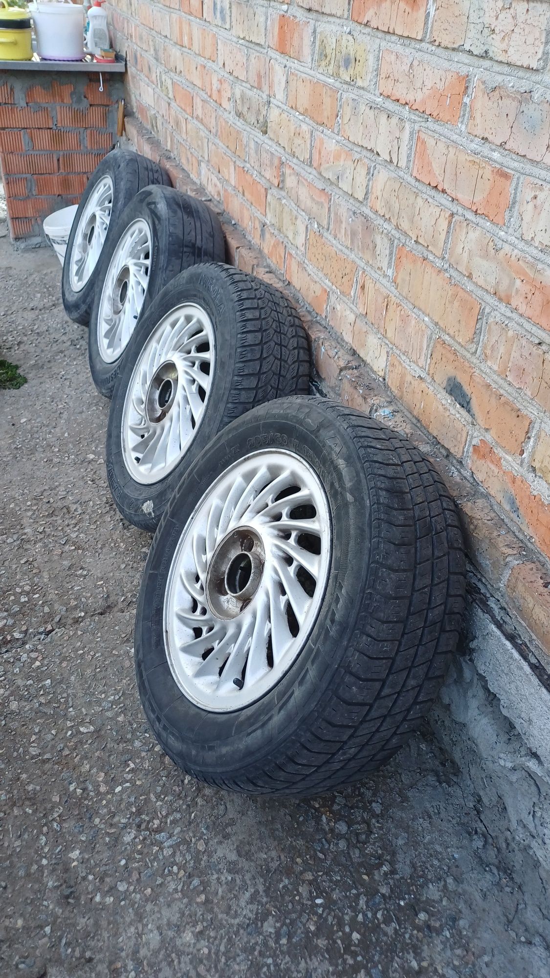Диски r15 4/108  195/65/15
