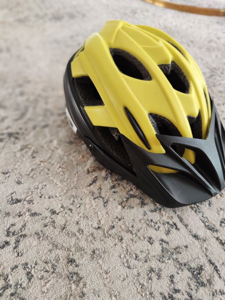 Kask dziecięcy rowerowy RADVIK