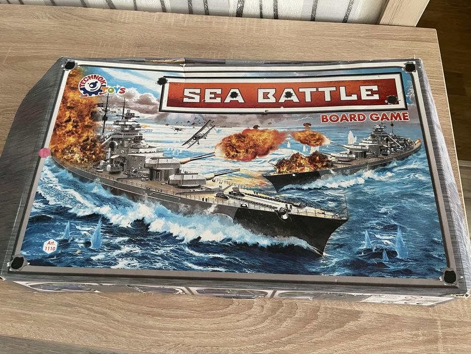 Настільна розвиваюча та розважальна гра Морський бій
