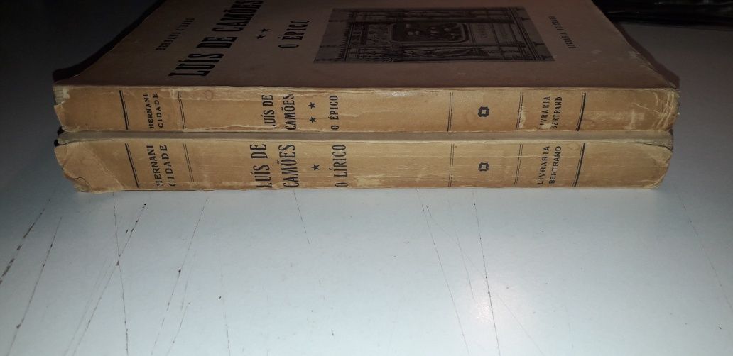 Luís de Camões, O Épico + O Lírico (1952/53) Hernani Cidade